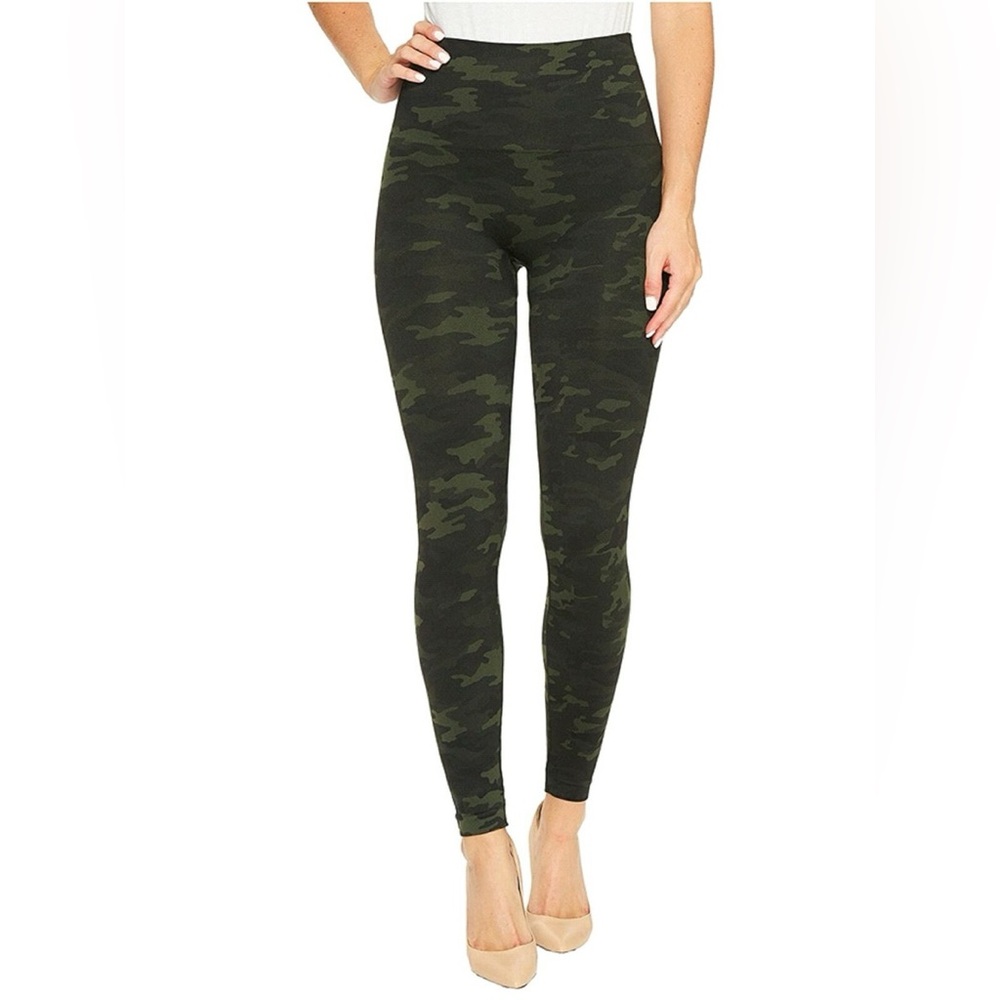 NWOT Spanx green Camo High-Waisted Leggings‎ size XS